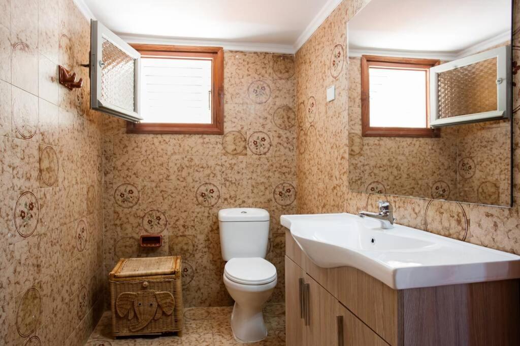 Chania Living Stories Villa With Piano 外观 照片